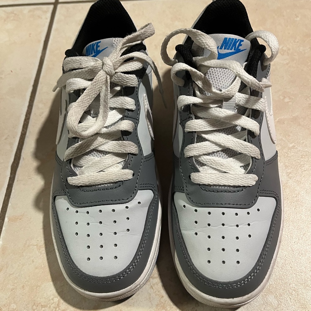 Nike Black and White Athletic Shoes